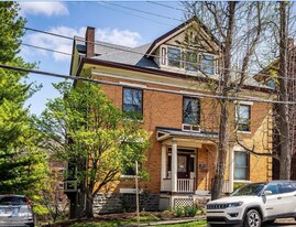 3022 Euclid Ave in Cincinnati, OH - Building Photo