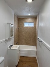 27 Wilson Ave in Amsterdam, NY - Building Photo - Building Photo