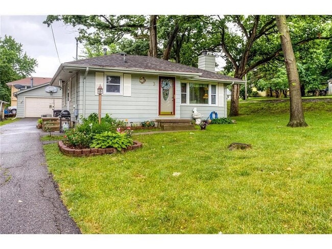 3 E Bell Ave in Des Moines, IA - Building Photo - Building Photo