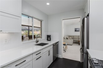 1309 Westlake Blvd in Naples, FL - Building Photo - Building Photo