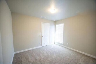 7502 28th St in Lubbock, TX - Building Photo - Building Photo
