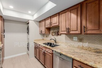 10444 N 69th St in Paradise Valley, AZ - Building Photo - Building Photo