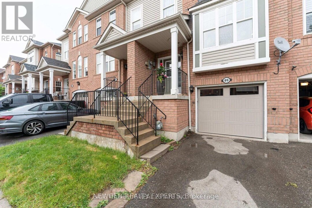 89 Seed House Ln in Halton Hills, ON - Building Photo