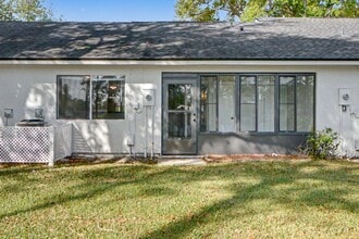 3 Kings Colony Ct in Palm Coast, FL - Building Photo - Building Photo