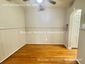 638 Greenwood Ave-Unit -3 in Cincinnati, OH - Building Photo - Building Photo