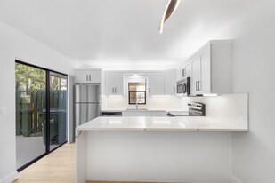 2695 Albatross Rd N in Delray Beach, FL - Building Photo