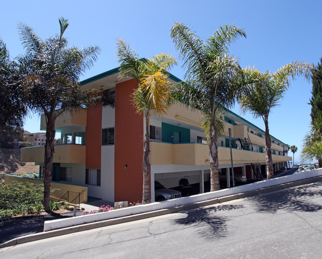 Harbor View Villas in Ventura, CA - Foto de edificio - Building Photo