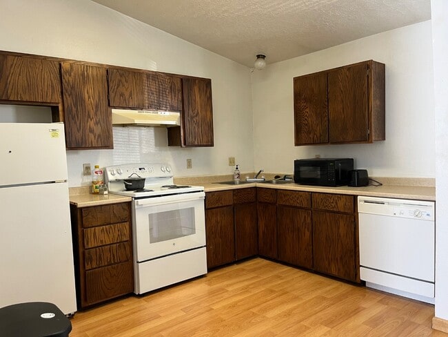 1809 Garnet St in Kemmerer, WY - Building Photo - Building Photo