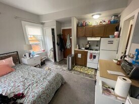 592 Cambridge St, Unit 11 in Boston, MA - Building Photo