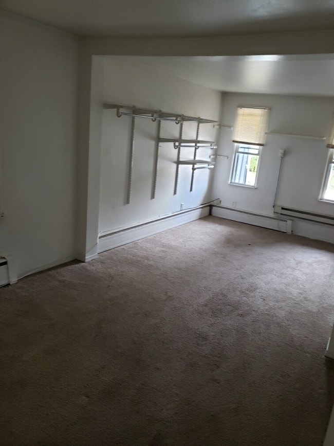 25 W 73rd Ave-Unit -3 in Merrillville, IN - Building Photo - Building Photo