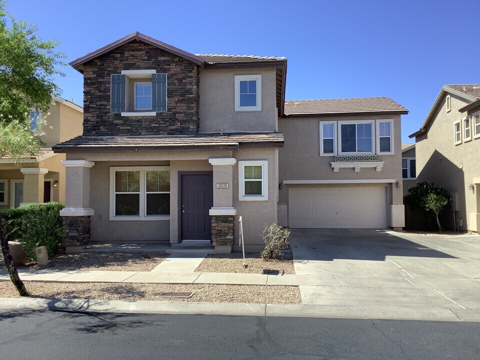 3039 W Perdido Way in Phoenix, AZ - Foto de edificio
