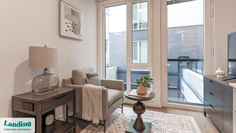 1419 24th Ave in Seattle, WA - Building Photo