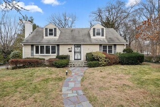 291 Boulevard in Scarsdale, NY - Building Photo - Building Photo