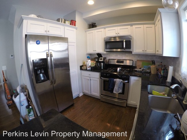 2808 Colfax Ave S in Minneapolis, MN - Building Photo - Building Photo