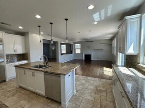 26526 Craftsmen Ct in Santa Clarita, CA - Building Photo - Building Photo