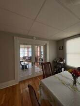 96 Falcon St, Unit 1 in Boston, MA - Foto de edificio - Building Photo
