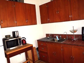 913 Camelia St in Berkeley, CA - Foto de edificio - Building Photo