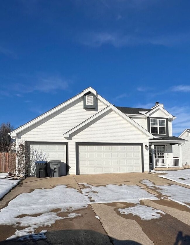 property at 129 Royallbrook Ln