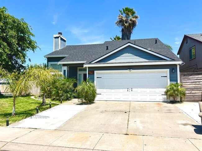 property at 2093 Nantuckett Cir