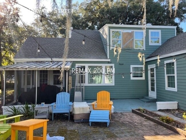 714 McDonald Terrace in Mount Dora, FL - Building Photo - Building Photo