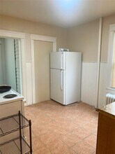 832 Calhoun Ave in Bronx, NY - Building Photo - Building Photo