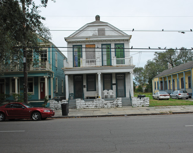 1227 Carondelet St in New Orleans, LA - Foto de edificio - Building Photo