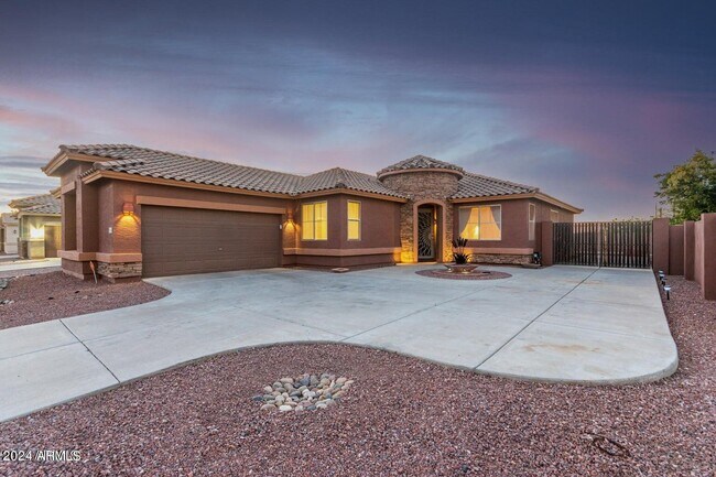 property at 1530 E Branham Ln