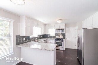 5829 Millers Pond Ln in Powder Springs, GA - Building Photo - Building Photo