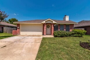 2415 Wisteria Way in Round Rock, TX - Building Photo