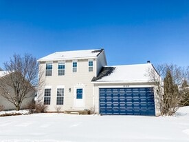 10018 70th St in Kenosha, WI - Building Photo