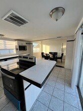 20530 SW 115th Rd in Miami, FL - Foto de edificio - Building Photo