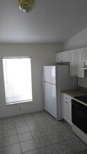 511 NE 24th Ave in Cape Coral, FL - Building Photo - Building Photo