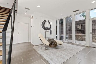 4206 Buena Vista St in Dallas, TX - Building Photo - Building Photo