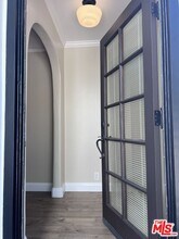 810 N Harper Ave in Los Angeles, CA - Building Photo - Building Photo