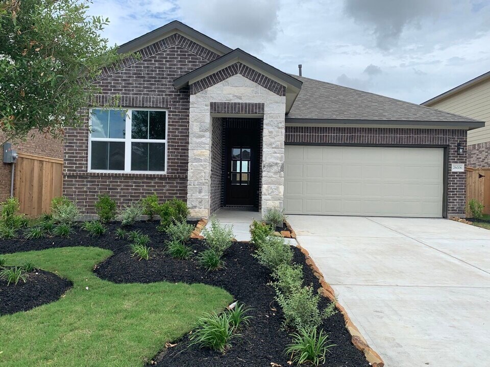 26006 Steele Flower Dr in Richmond, TX - Building Photo
