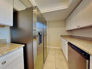 430 Vineyard Dr in Lakeland, FL - Foto de edificio - Building Photo