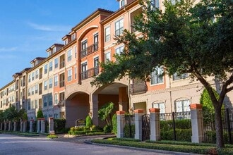 Jackson Hill in Houston, TX - Building Photo - Building Photo