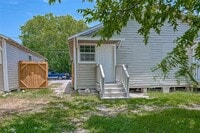 3274 Reeves St photo'