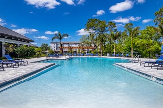 The Oasis at Manatee River in Bradenton, FL - Building Photo - Building Photo