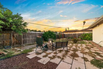 6090 Rock St in San Diego, CA - Building Photo - Building Photo