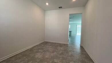 2396 Brook Marsh Loop in Kissimmee, FL - Foto de edificio - Building Photo