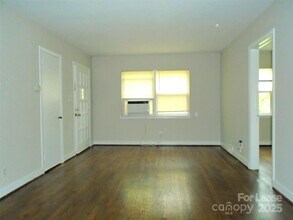 1241 Reece Rd in Charlotte, NC - Building Photo - Building Photo
