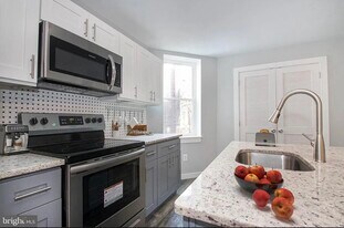 1815 N 59th St in Philadelphia, PA - Building Photo