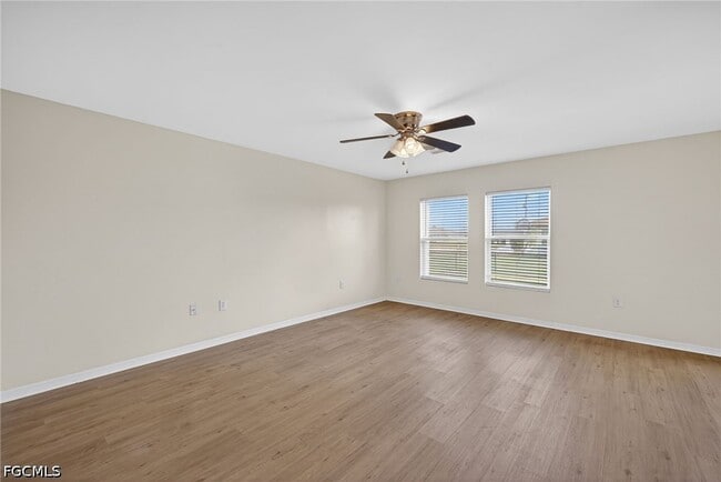 property at 921 Jacaranda Pkwy E