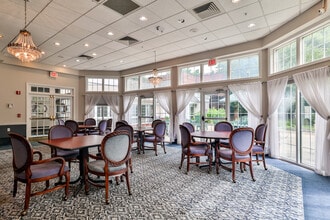 The Waterford in North Canton, OH - Building Photo - Interior Photo