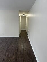 3 S Victoria Ln in Streamwood, IL - Foto de edificio - Building Photo