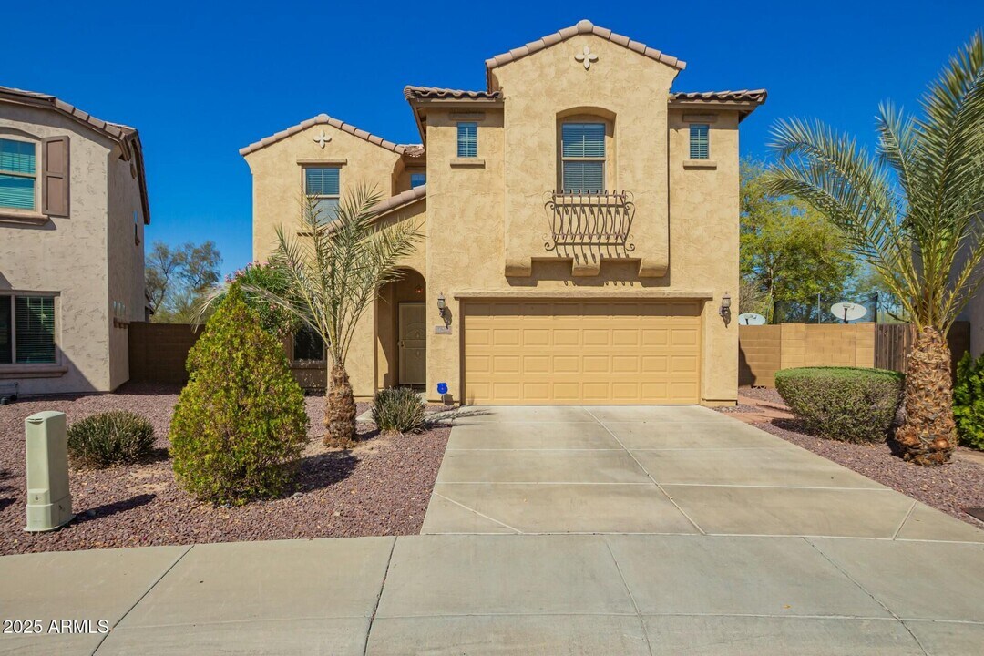 16238 N 22nd Ln in Phoenix, AZ - Building Photo