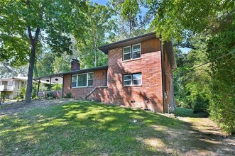 2953 Collier Dr NW in Atlanta, GA - Building Photo - Building Photo