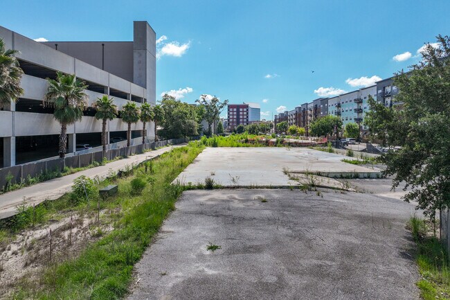 Park Place in Tallahassee, FL - Building Photo - Building Photo