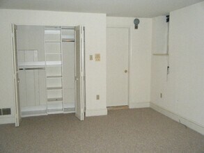 1906 Fairmount Ave in Philadelphia, PA - Building Photo - Building Photo